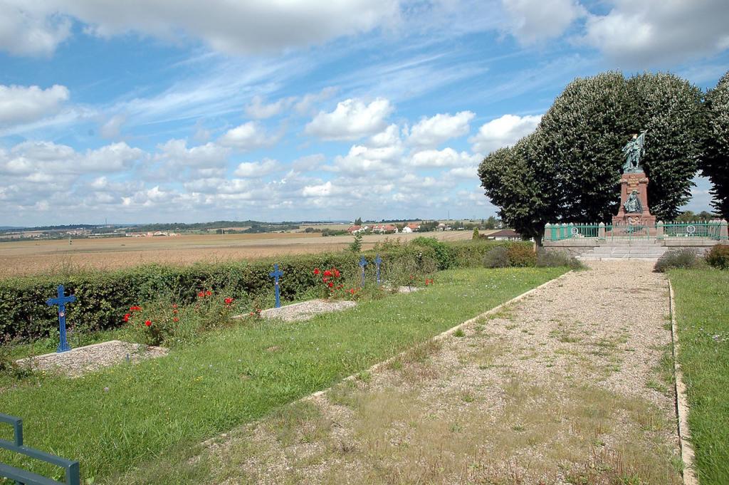 Kriegerdenkmal Noisseville Die Filmmotivdatenbank für das Saarland