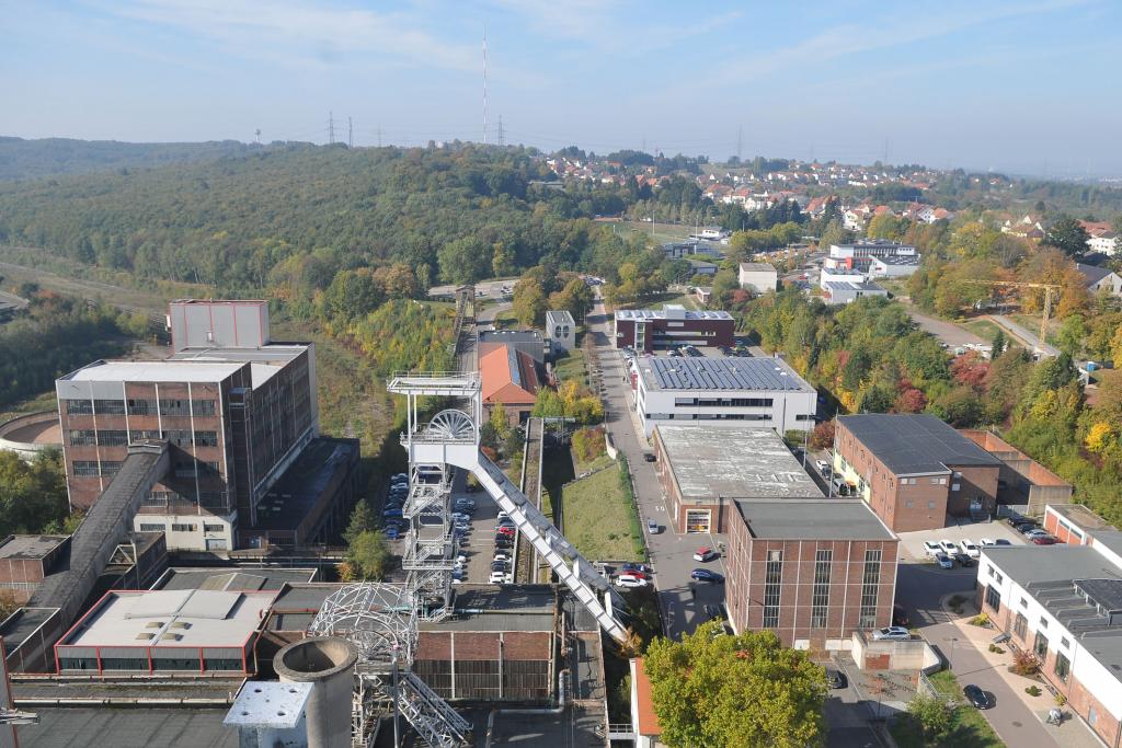 Grube Göttelborn Förderturm & Innenräume Die Filmmotivdatenbank für